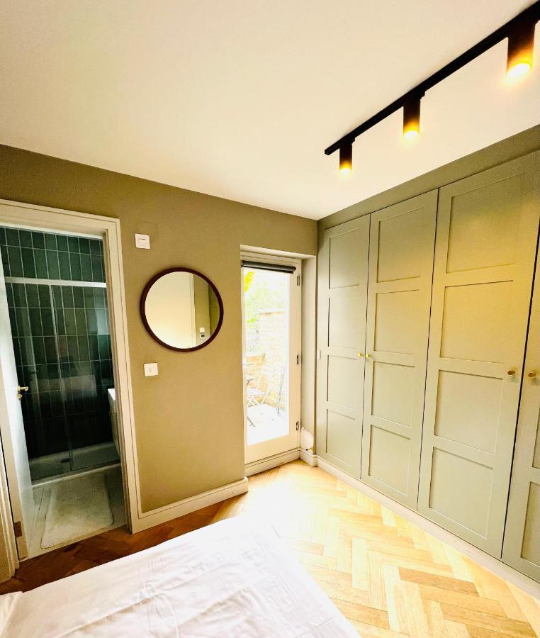 Stylish 1 Bedroom Designer Apartment London Exterior photo